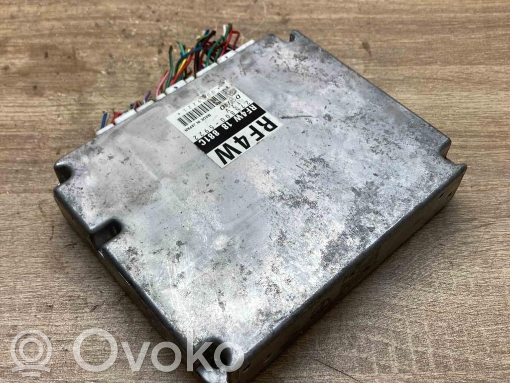 Engine control unit/module ECU   2758005922,RF4W18881C,RF4W