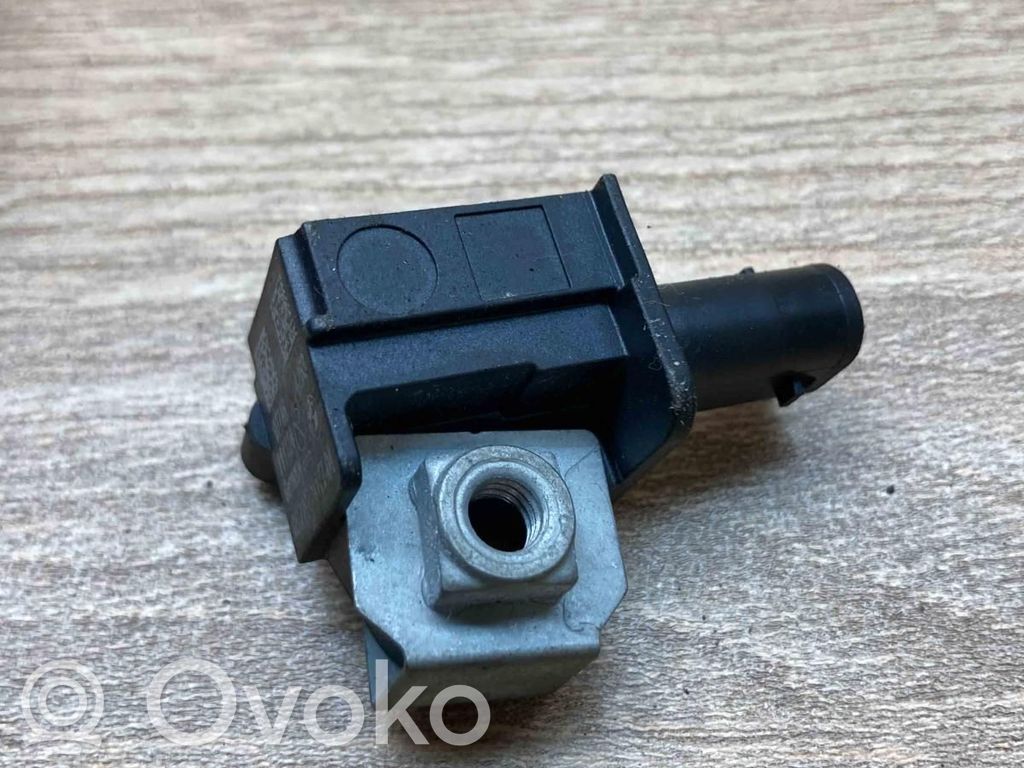 BMW X5 F15 Airbag deployment crash/impact sensor 