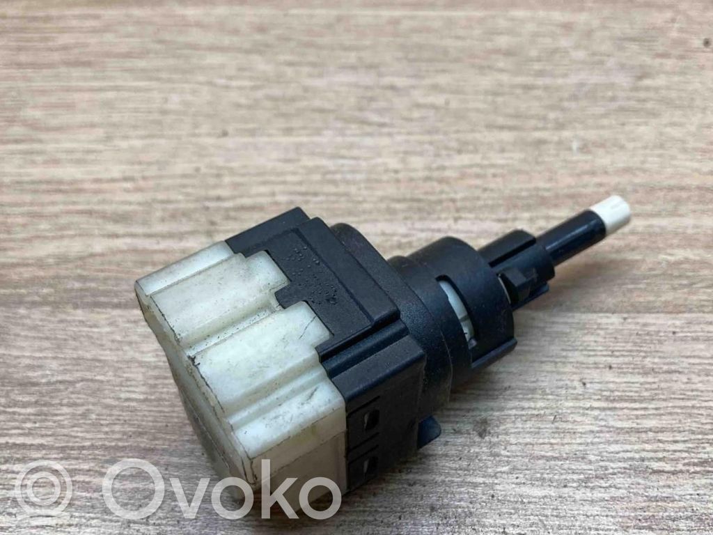 Audi Q7 4L Comutator senzor pedală frână 