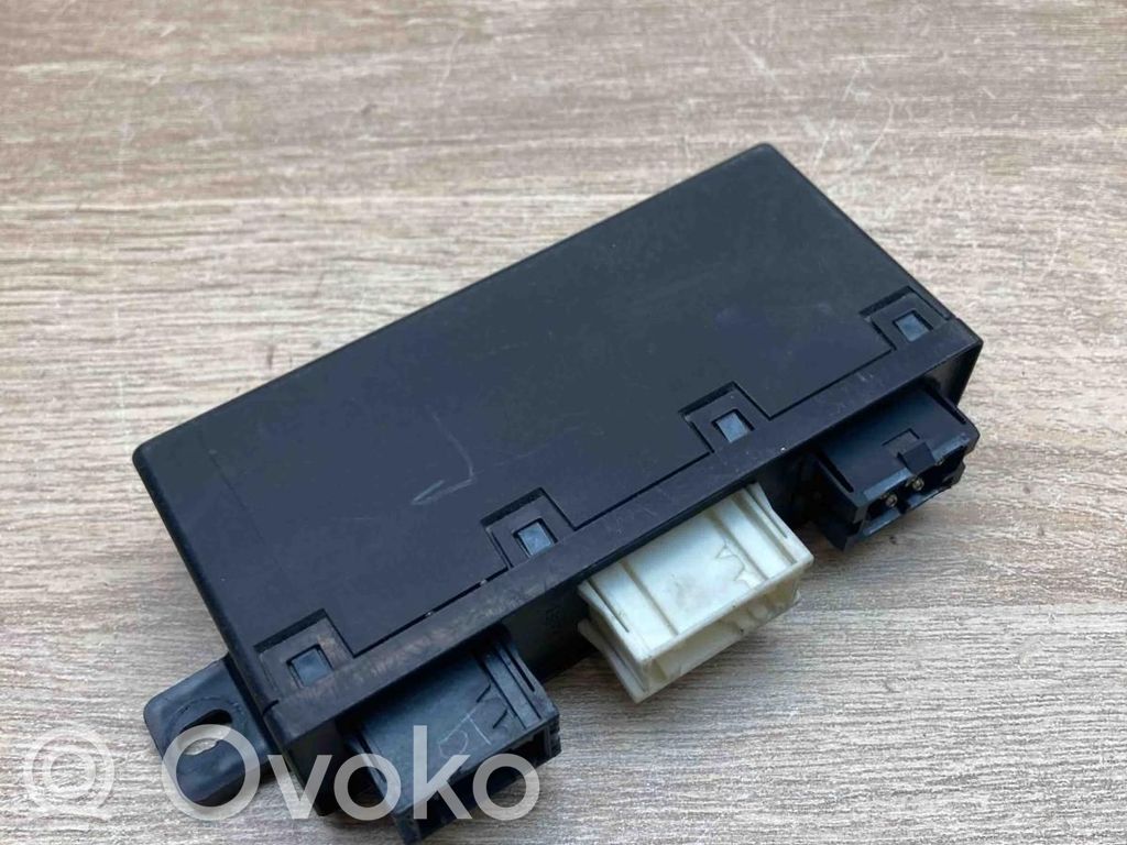 Unité de commande module de porte   8376072,05071750