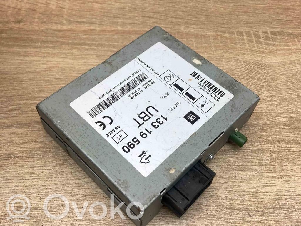 Antenna control unit   13319590,UBT