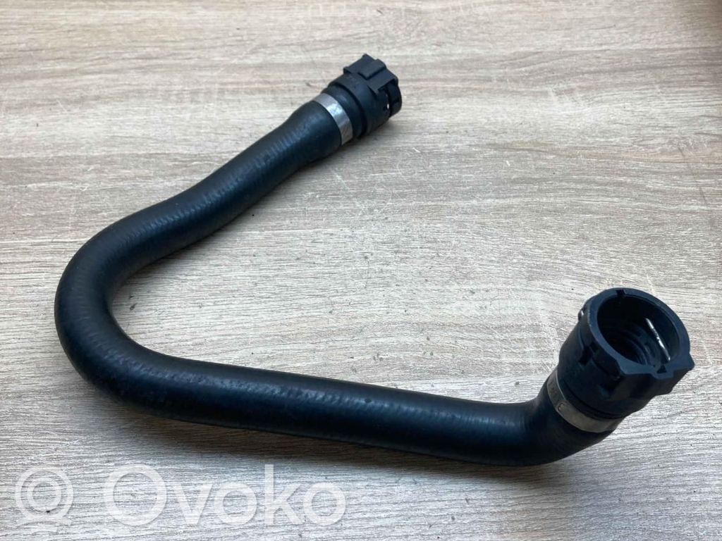 Mercedes-Benz E W211 Conductă/furtun lichid de răcire motor 