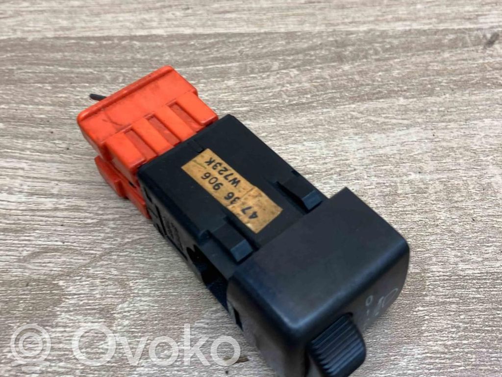 Saab 9-3 Ver1 Headlight level height control switch 