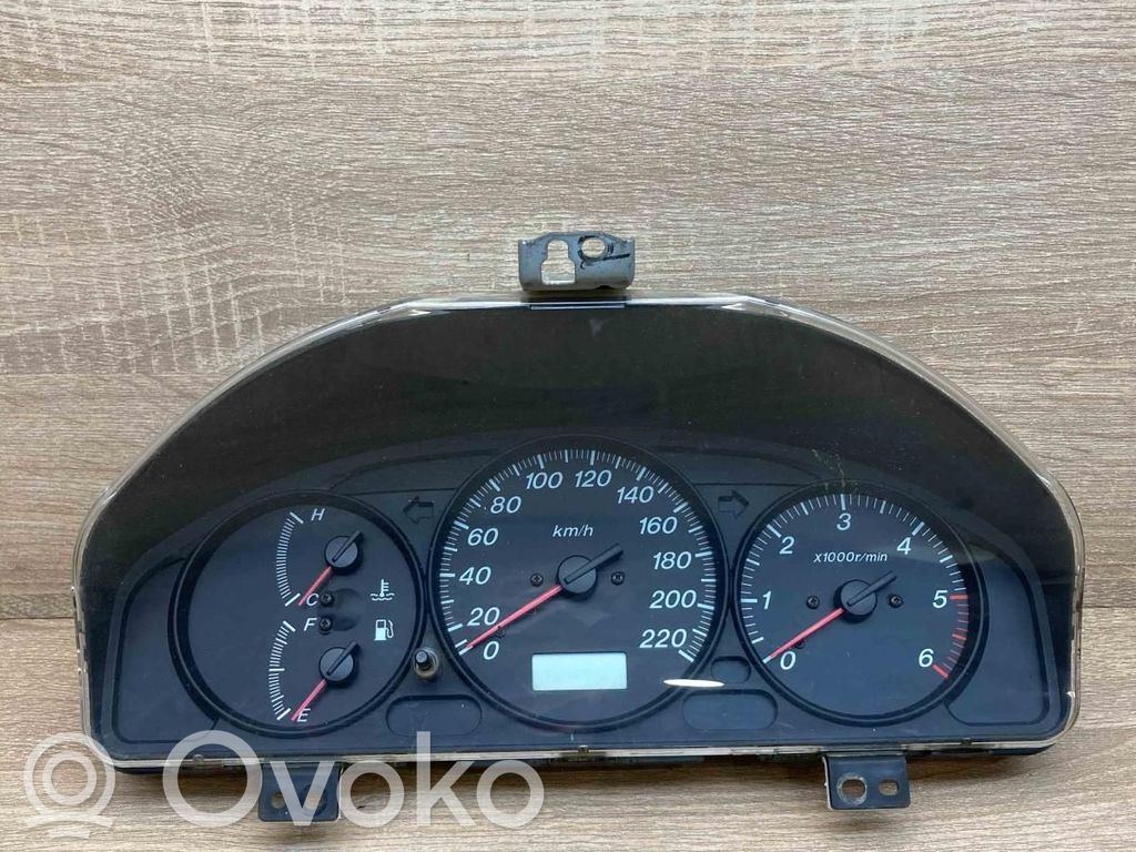 Mazda 323 F Velocímetro (tablero de instrumentos) 