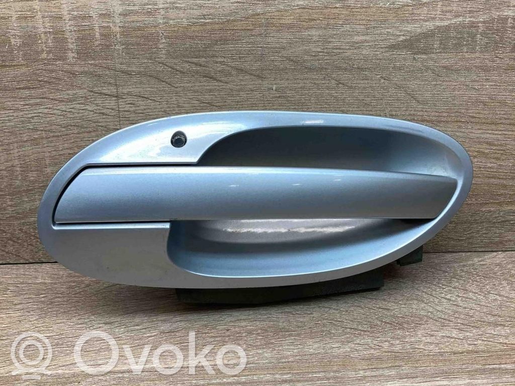 BMW 7 E65 E66 Ārējais atvēršanas rokturis 