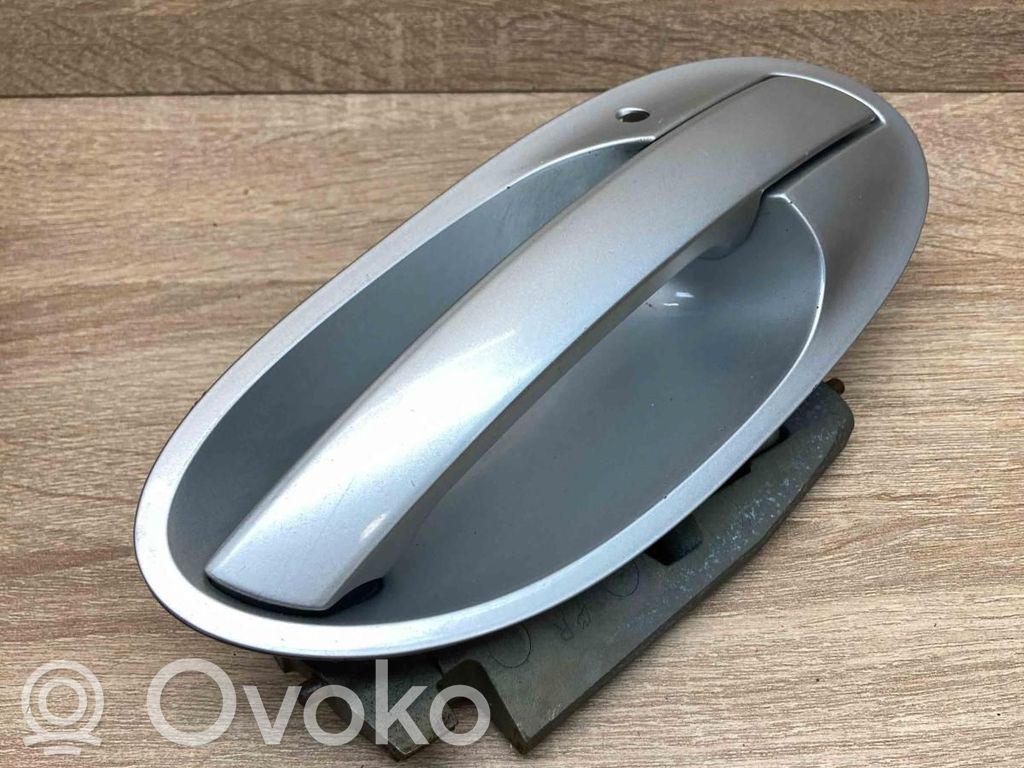 Etuoven ulkokahva   8379694,RH