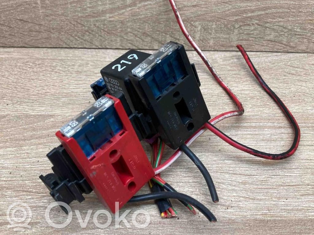 Audi A4 S4 B5 8D Other relay 