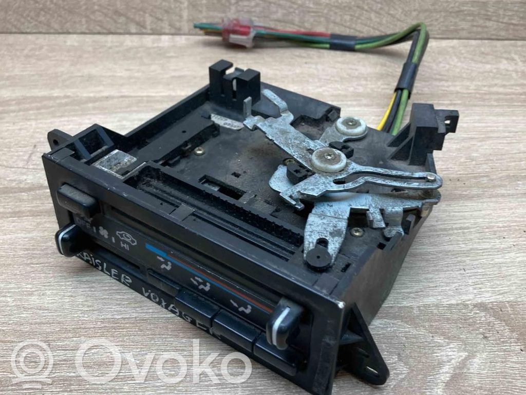 Chrysler Voyager Climate control unit 