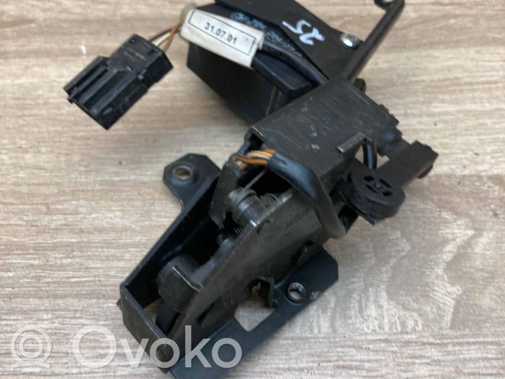 Tailgate/trunk/boot lock/catch/latch   8384069,8238469,406204
