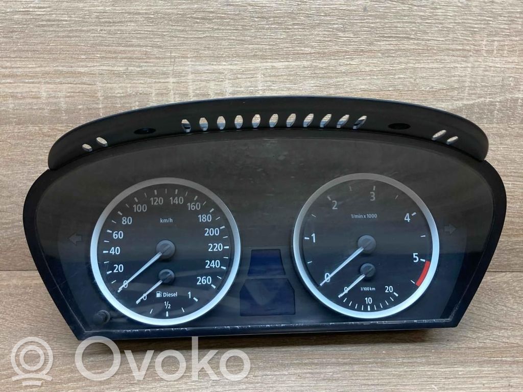 BMW 5 E60 E61 Vitezometru (grup de instrumente) 