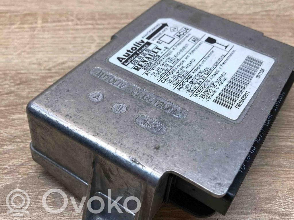 Renault Megane II Airbag control unit/module 