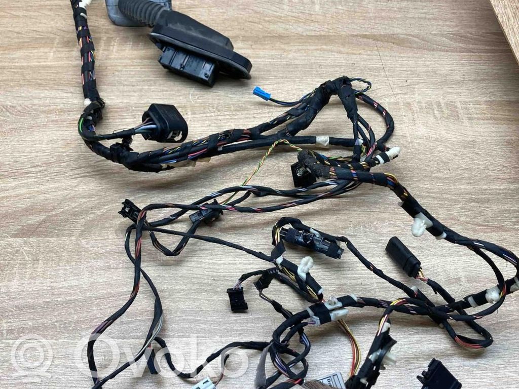 BMW X3 F25 Front door wiring loom 
