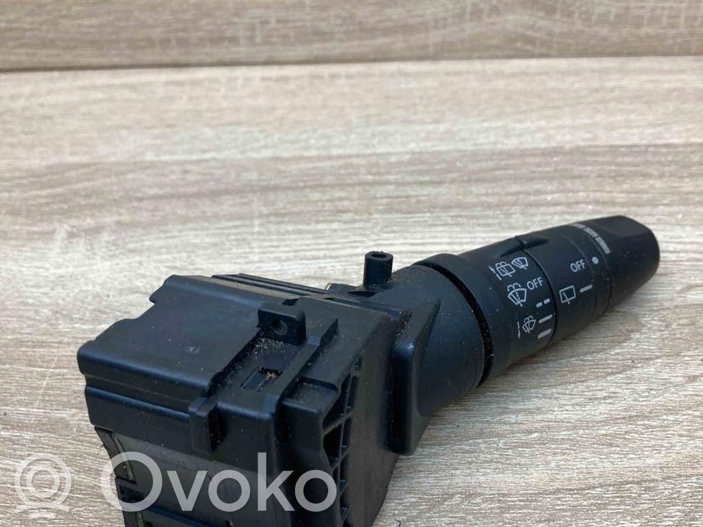 Nissan Almera Tino Wiper control stalk 