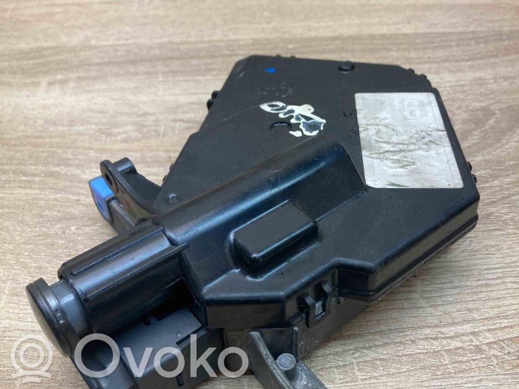 BMW 7 E65 E66 Aizdedzes atslēga 