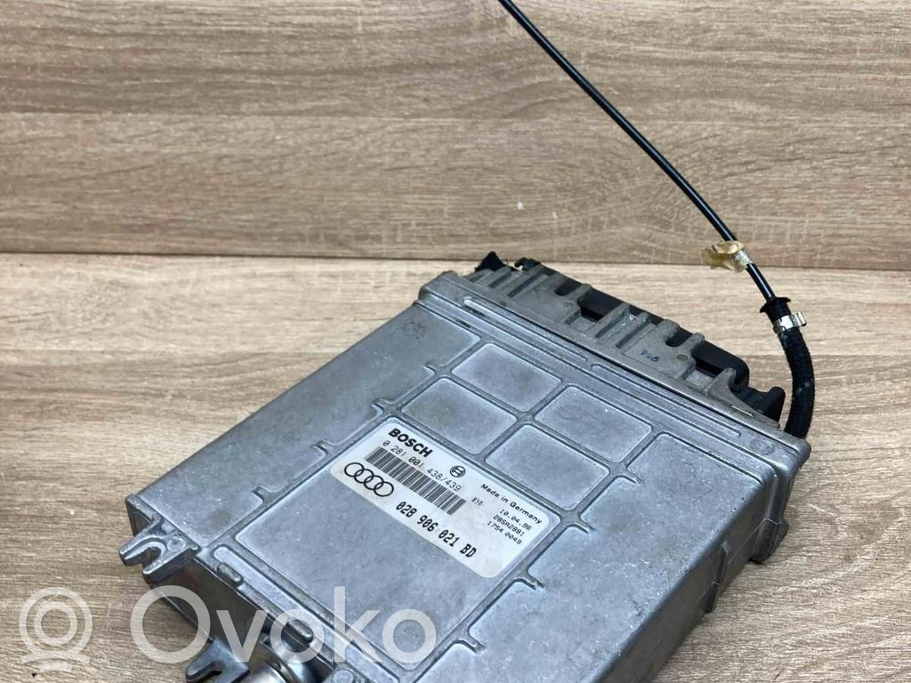 Audi A4 S4 B5 8D Unitate control motor/modul ECU 