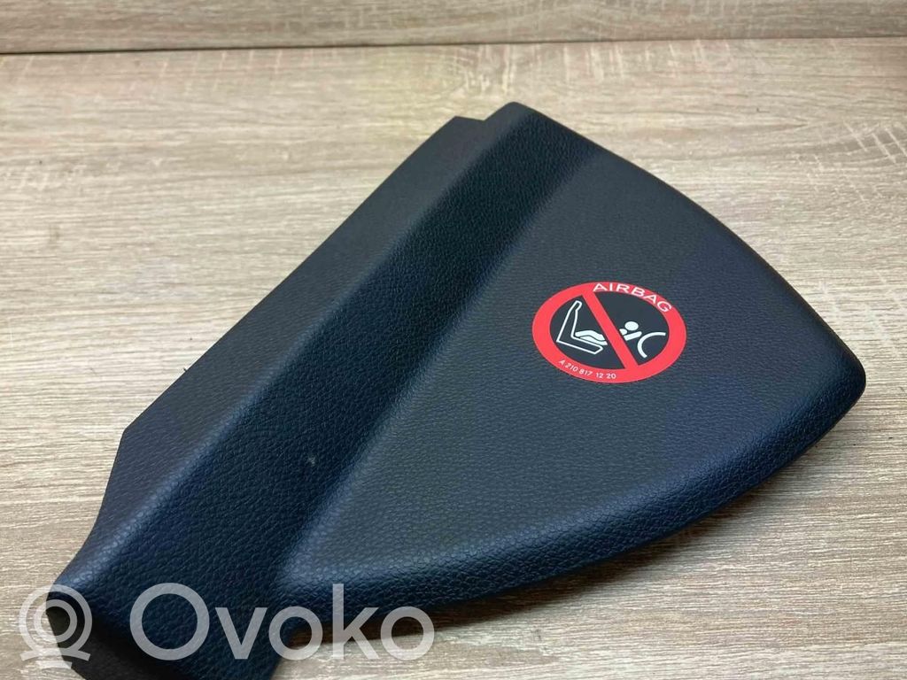 Mercedes-Benz C W204 Rivestimento estremità laterale del cruscotto