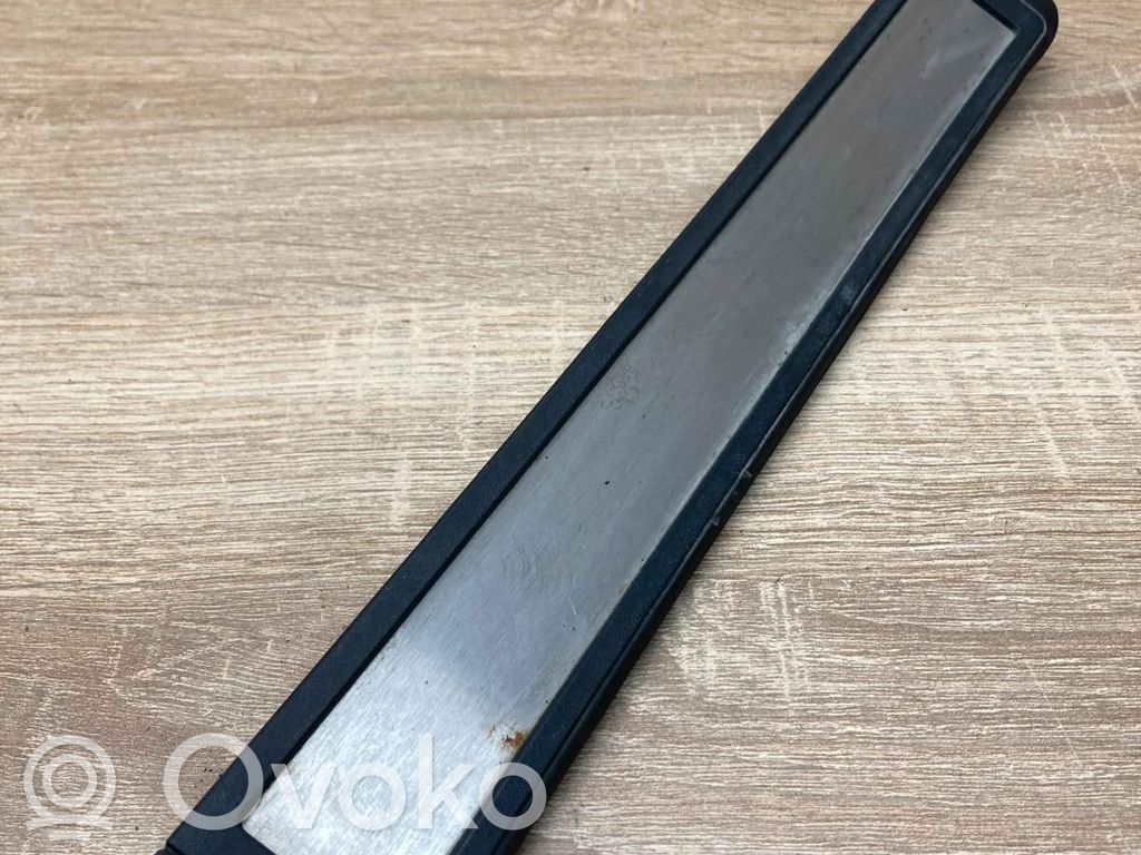 Mercedes-Benz E W211 Capac prag spate 