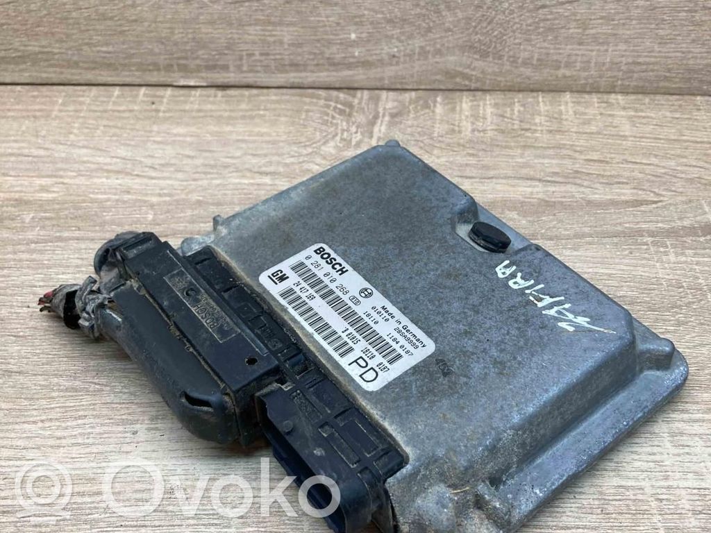 Opel Zafira A Centralina/modulo motore ECU 
