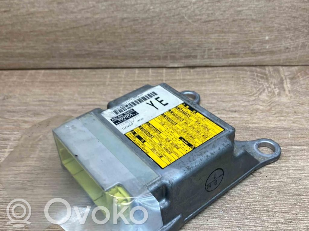 Toyota Prius (XW30) Unitate/modul de comandă airbaguri