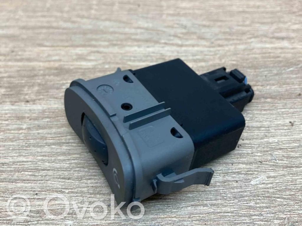 Panel lighting control switch   2653603