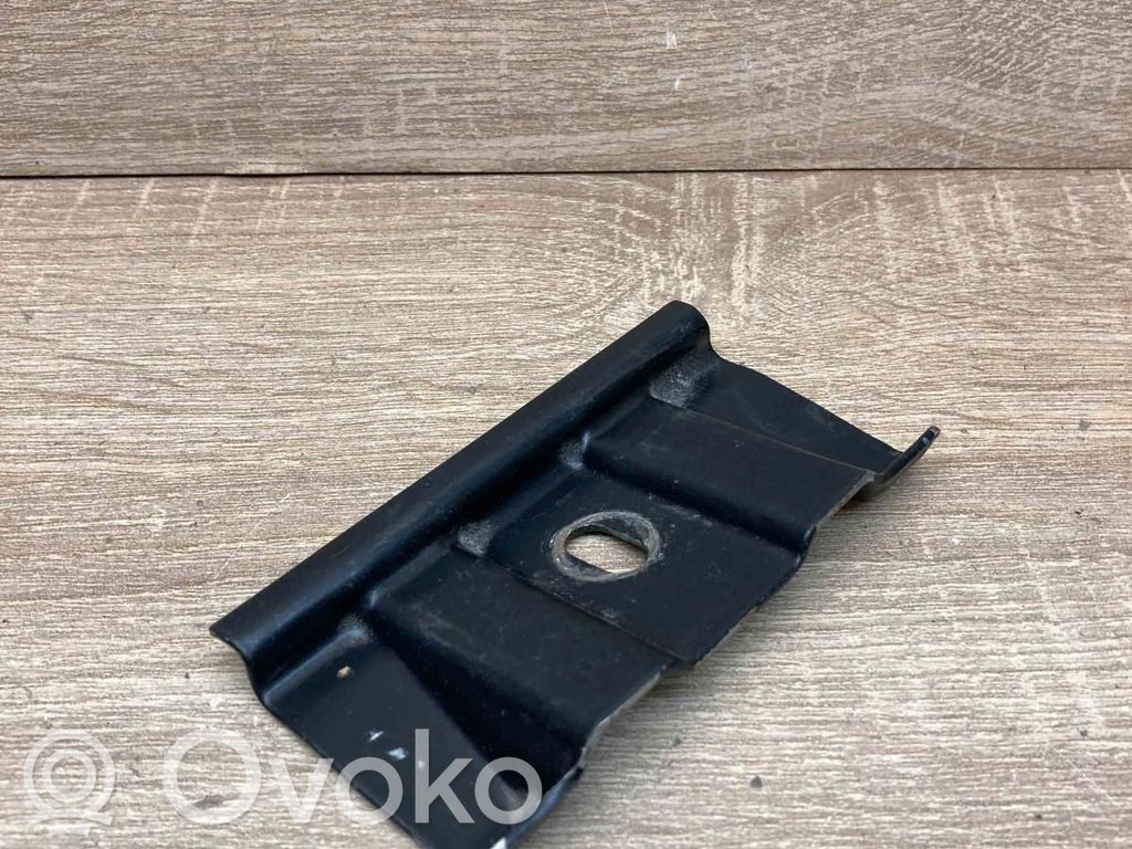 Base (soporte)   MBBRACKETW211
