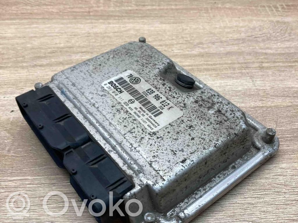 Volkswagen Golf IV Unitate control motor/modul ECU 