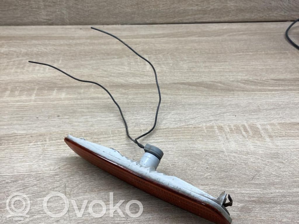 Volvo S40, V40 Indicatore di direzione del parafango anteriore 