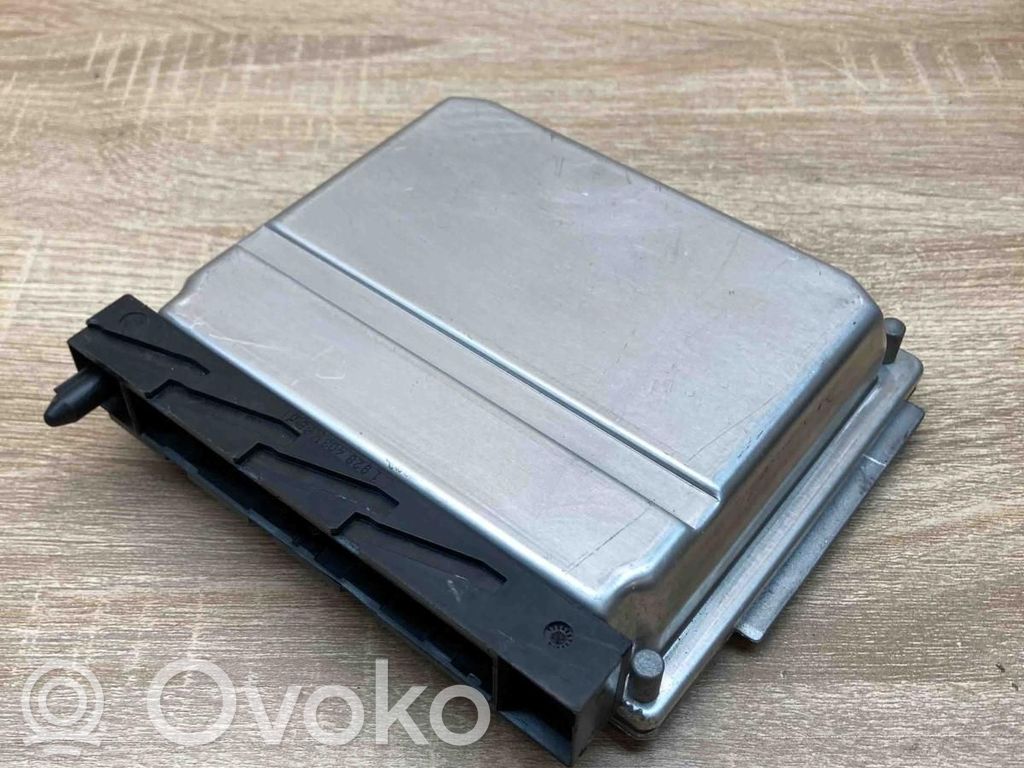 Unité de commande, module ECU de moteur   08677708A,0281010319
