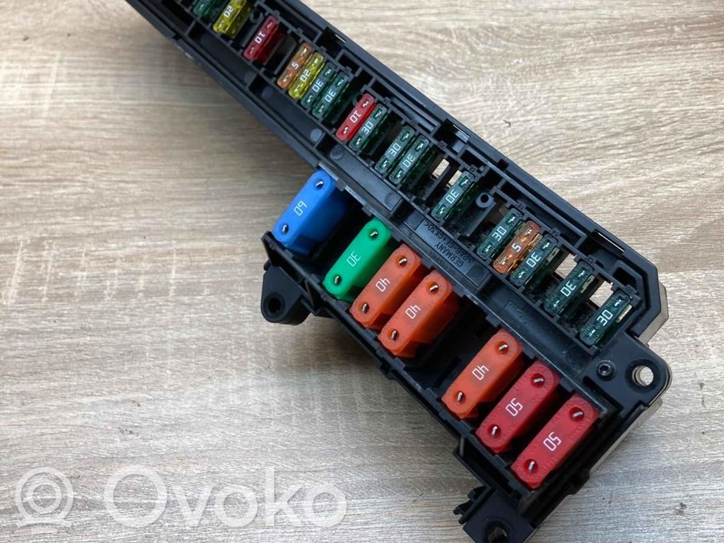 Fuse module   6957330