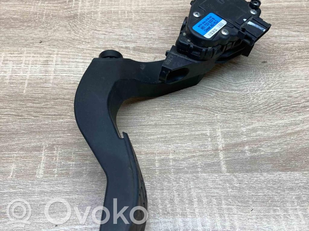 Audi A4 S4 B6 8E 8H Pedale dell’acceleratore 