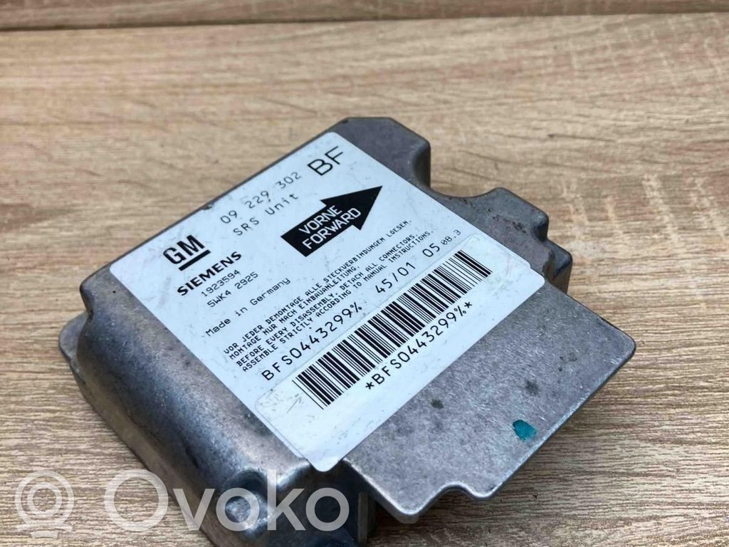 Opel Astra G Sterownik / Moduł Airbag 