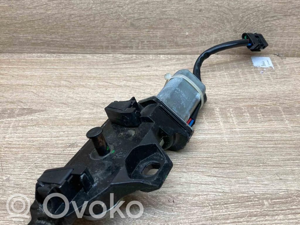 BMW 5 E60 E61 Încuietoare portbagaj 