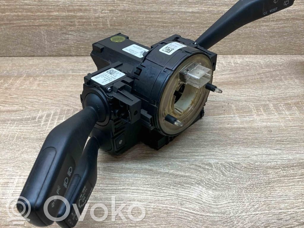 Volkswagen PASSAT B6 Leva/interruttore dell’indicatore di direzione e tergicristallo 
