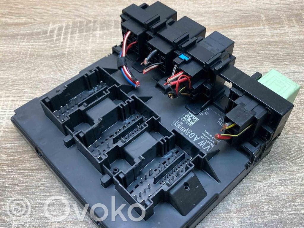 Volkswagen PASSAT B7 Modul confort 