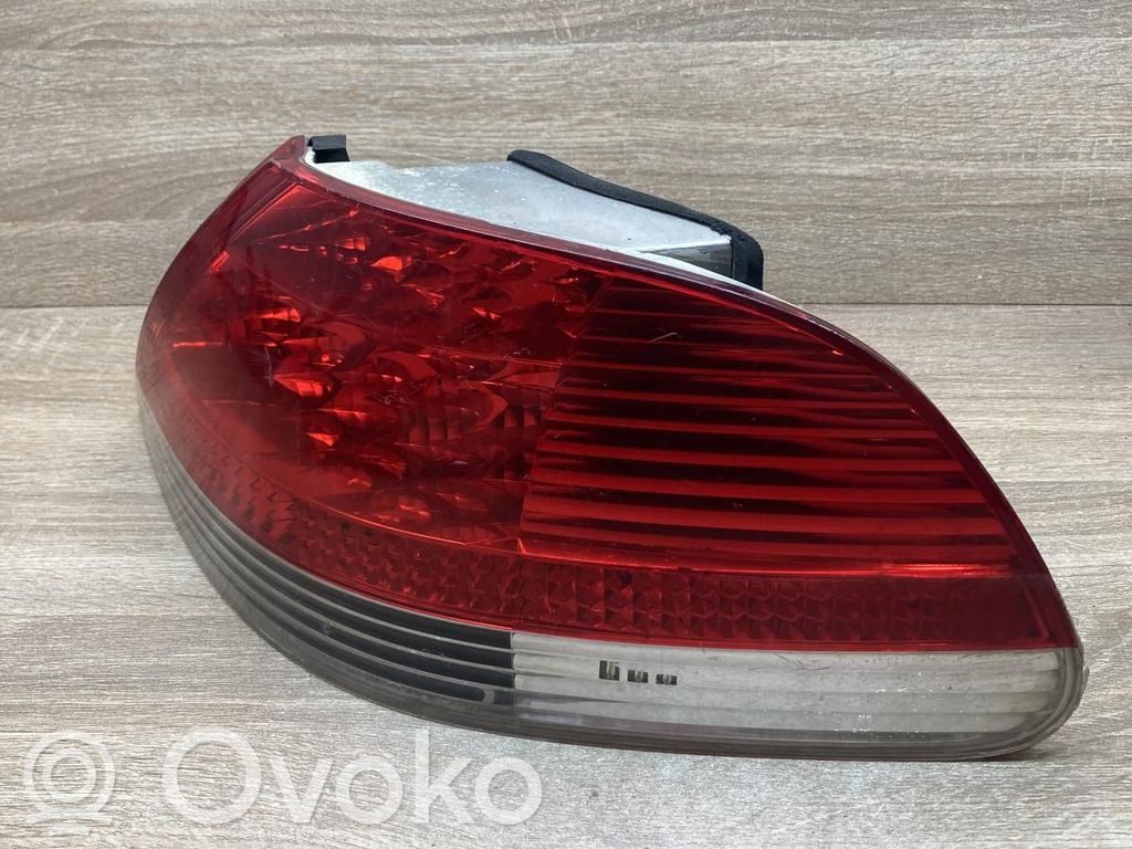 BMW 7 E65 E66 Luz trasera/de freno 