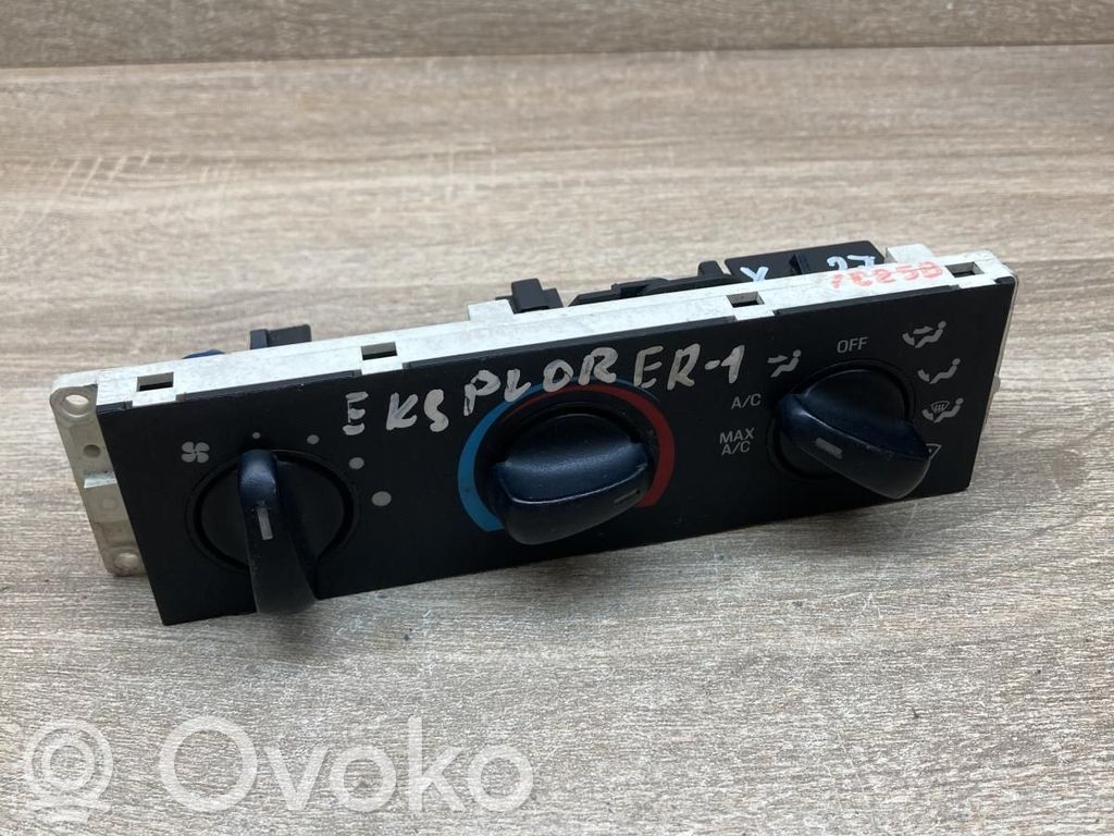 Ford Explorer Climate control unit 