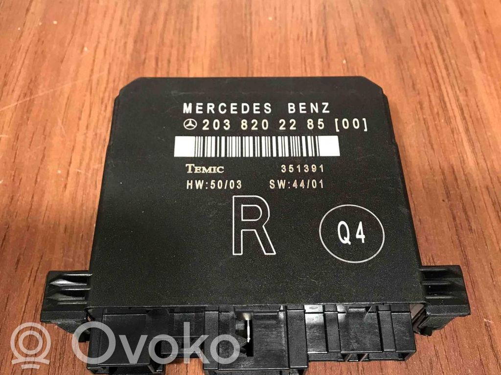 Mercedes-Benz C W203 Centralina/modulo portiere 