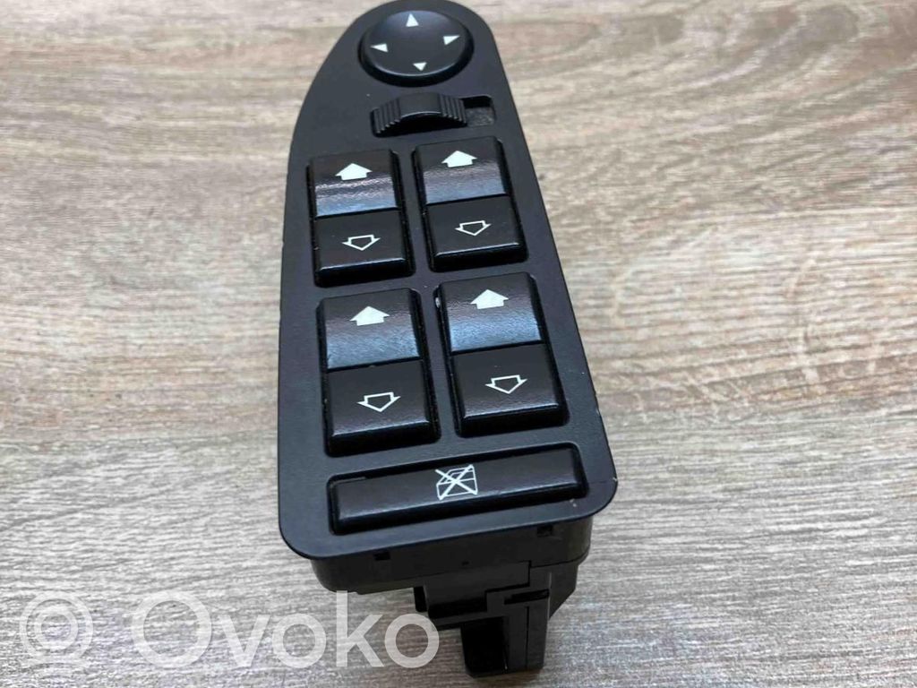Electric window control switch   8380646,339533