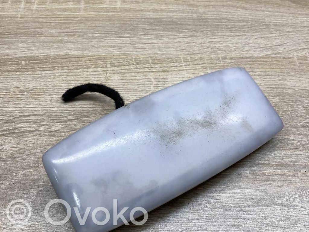 BMW 1 F20 F21 Lampka podsufitki tylna 