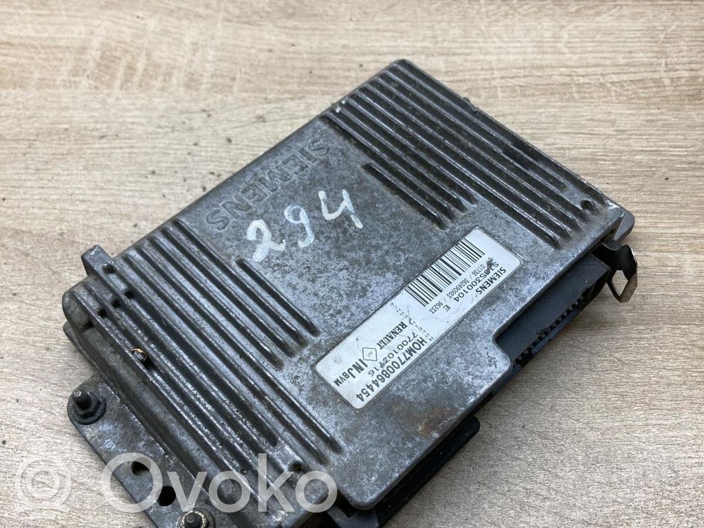 Renault Megane I Engine control unit/module ECU 