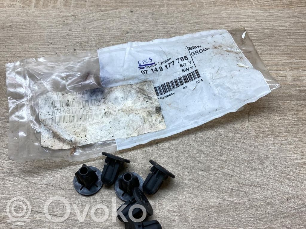 BMW 7 F01 F02 F03 F04 Mască ușă față (turnată) 