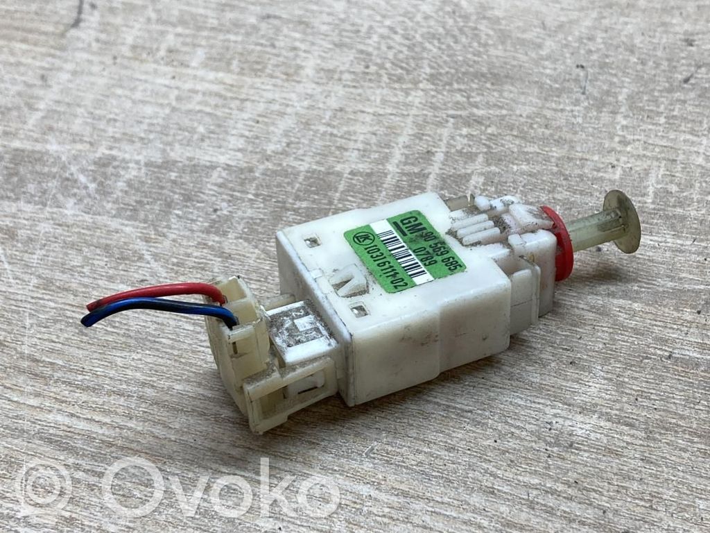 Opel Vectra A Interruptor sensor del pedal de freno