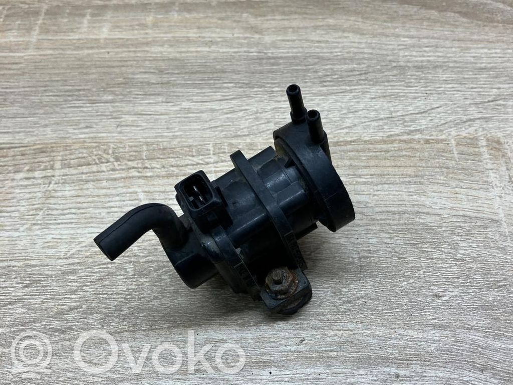 Opel Vectra C Supapă vacuum 