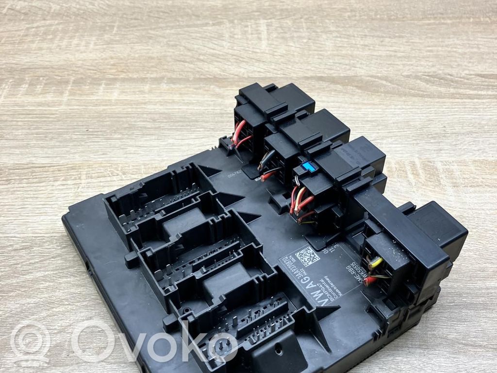 Volkswagen PASSAT B7 Modul confort 