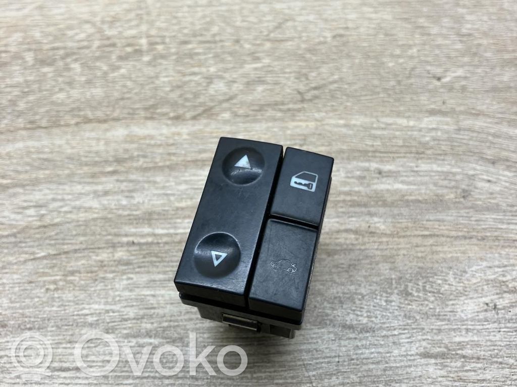 Opel Vectra C Interruttore di controllo dell’alzacristalli elettrico 