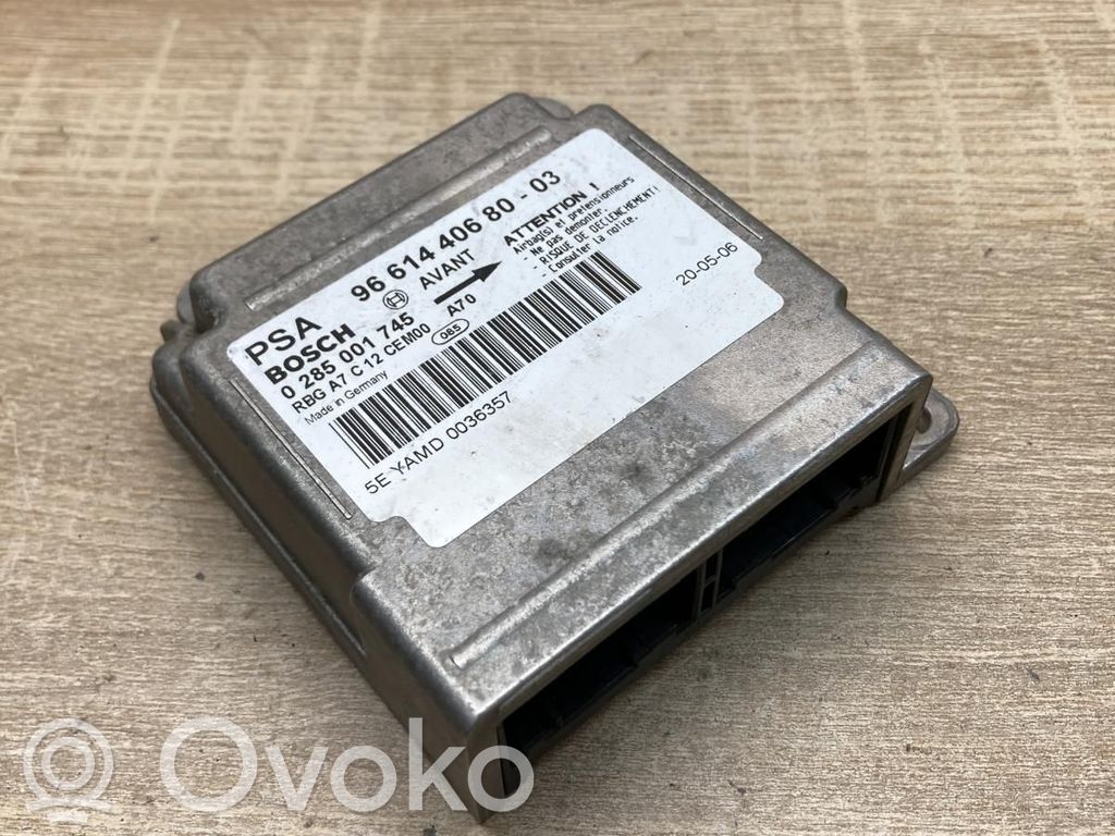 Peugeot 207 Sterownik / Moduł Airbag 