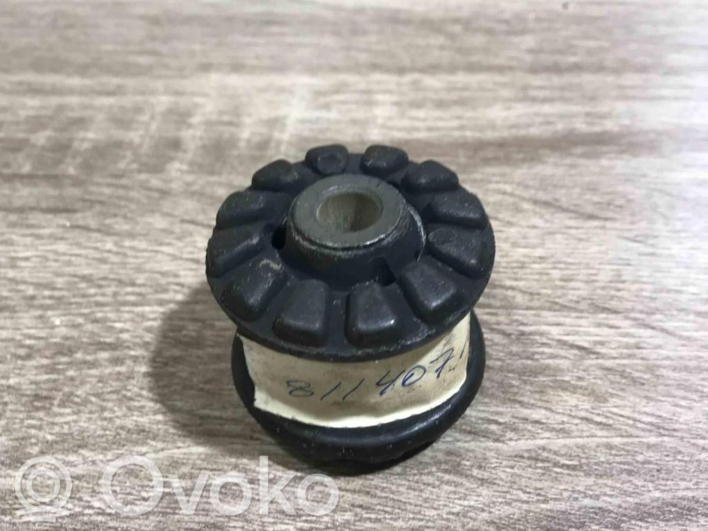 Audi 80 90 B3 Inne części komory silnika 