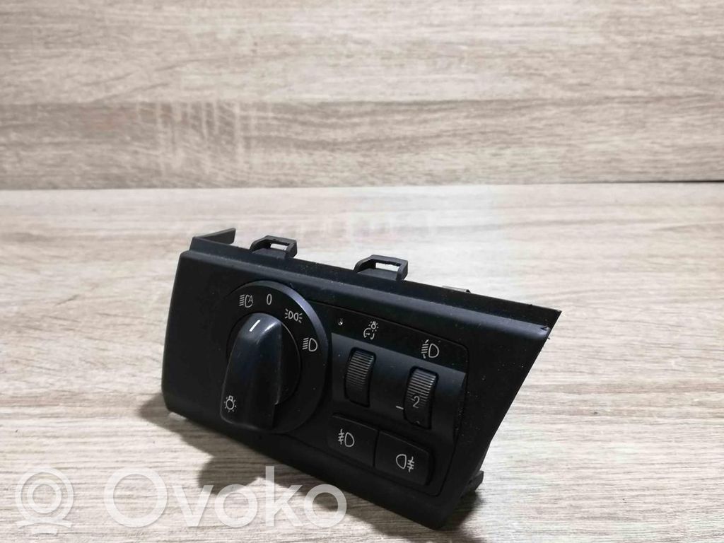 Lichtschalter   3420273
