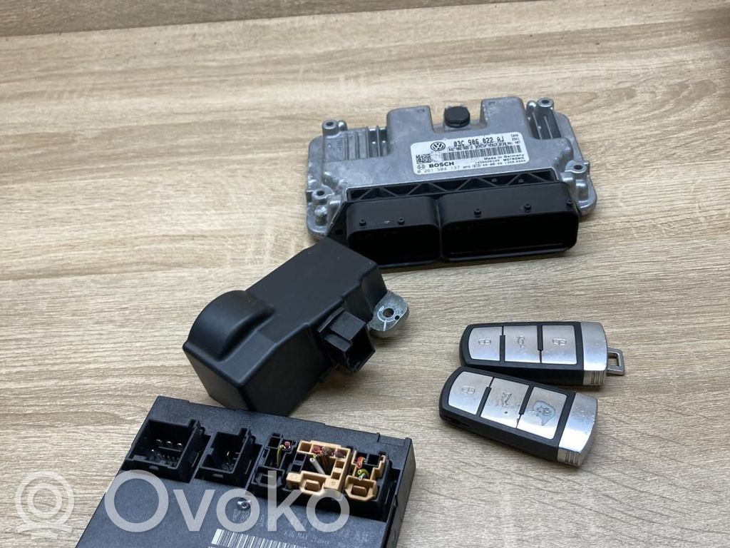 Volkswagen PASSAT B6 Engine ECU kit and lock set 