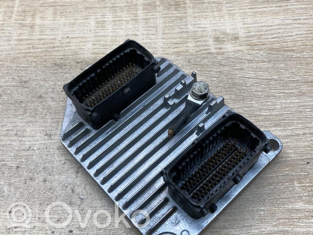 Engine control unit/module ECU   24426542,5WK9158
